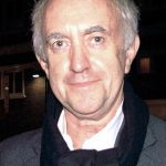 Jonathan Pryce